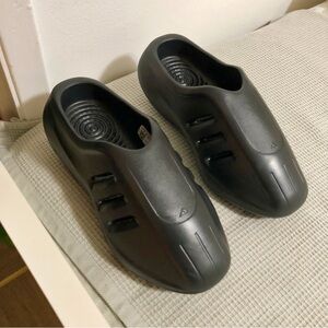 Adidas IIInfinity men's black foam mule